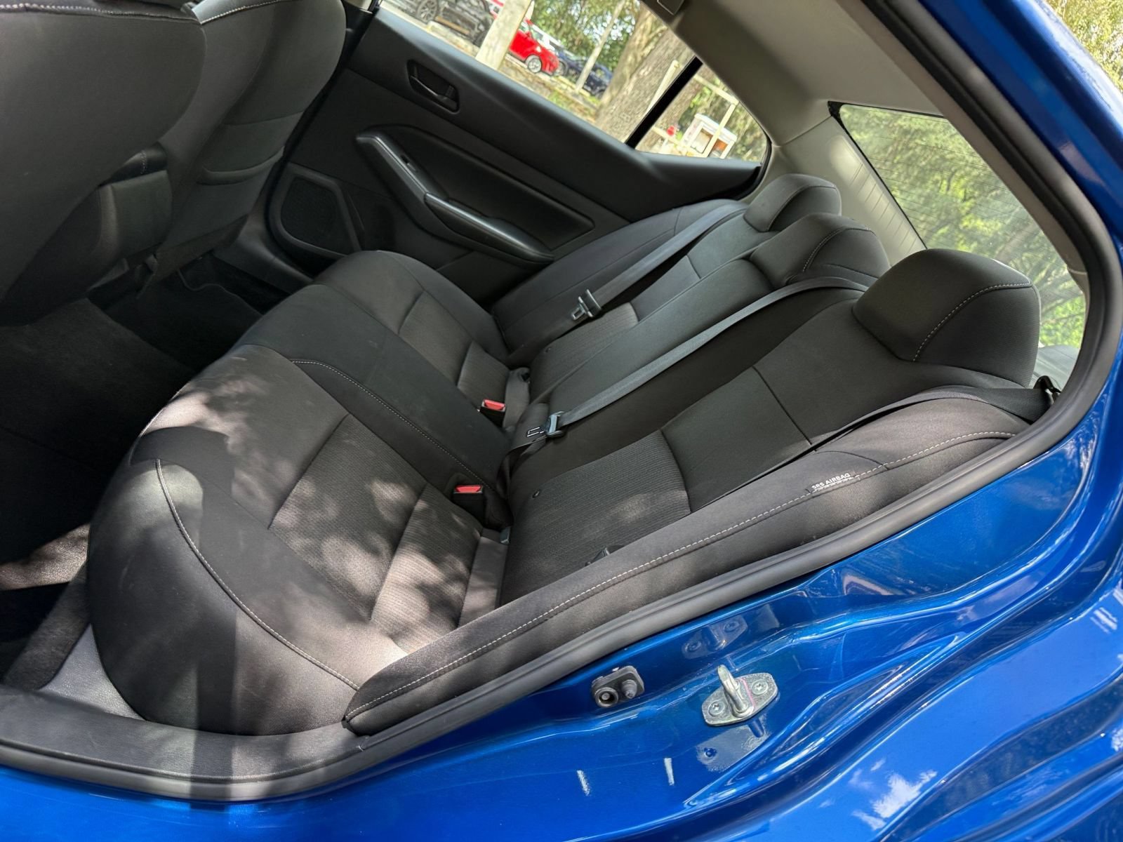 Used 2025 Nissan Altima 2.5 SV FWD image 29