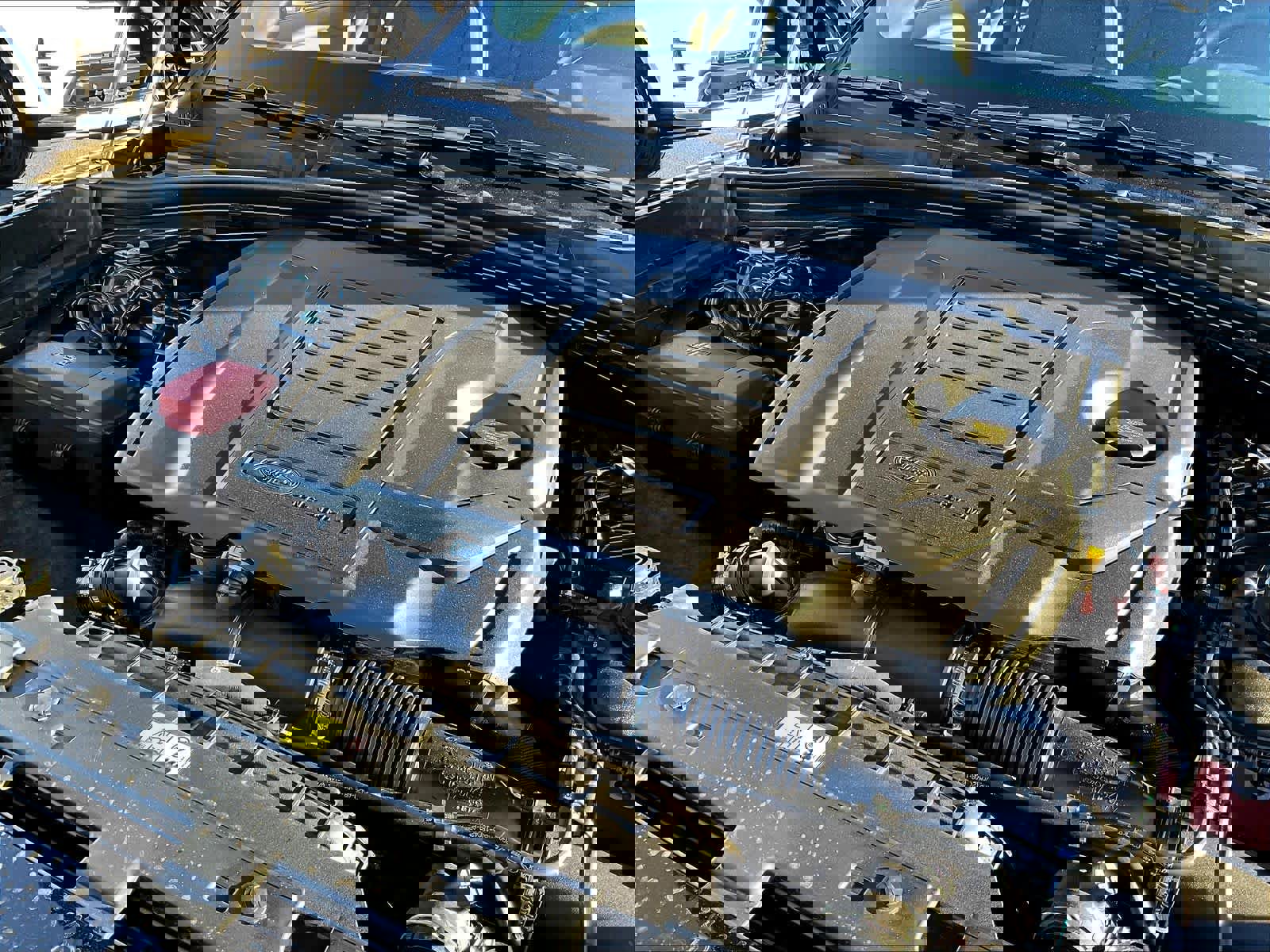 New 2025 Land Rover Range Rover Velar Dynamic SE AWD/4WD image 32