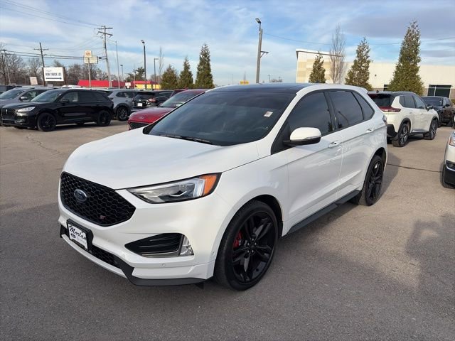 Used 2024 Ford Edge ST w/ Equipment Group 401A image 2