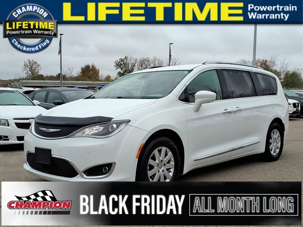 Used 2018 Chrysler Pacifica Touring-L w/ Advanced Safetytec Group