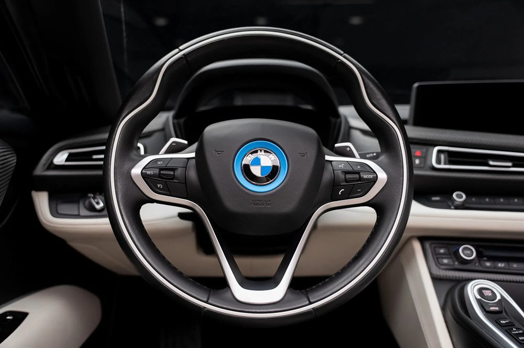 Used 2019 BMW i8 Roadster AWD/4WD image 53