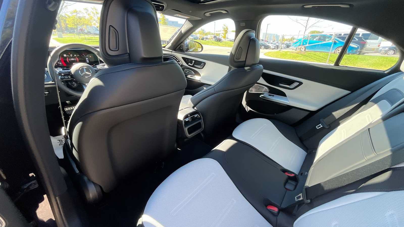 New 2027 Mercedes-Benz E 53 AMG e 4MATIC Sedan image 11