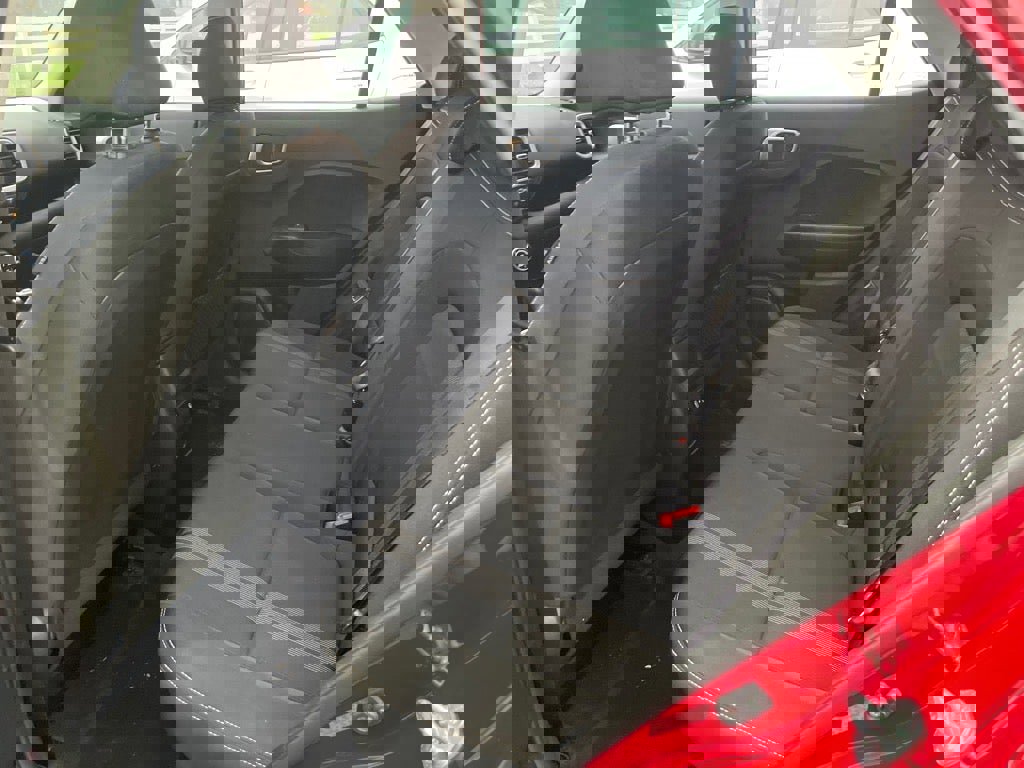 Used 2024 Hyundai Venue SEL image 19