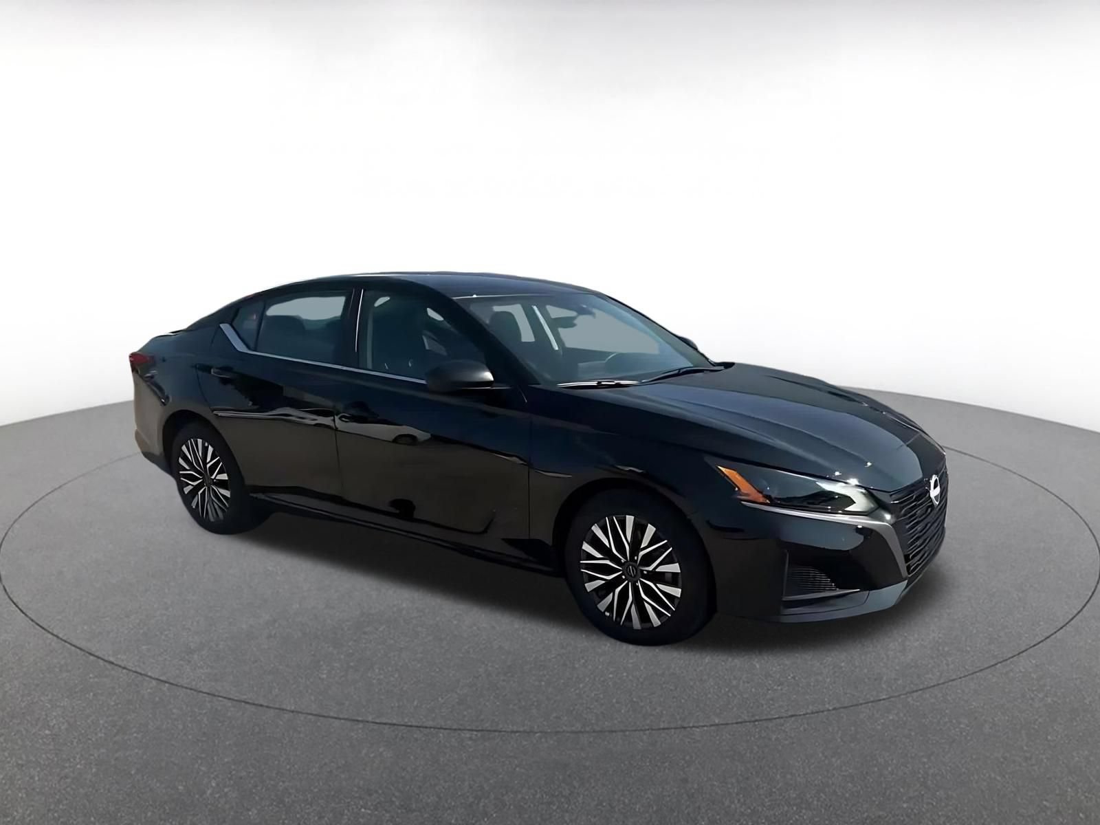 Used 2026 Nissan Altima 2.5 SV FWD video 2