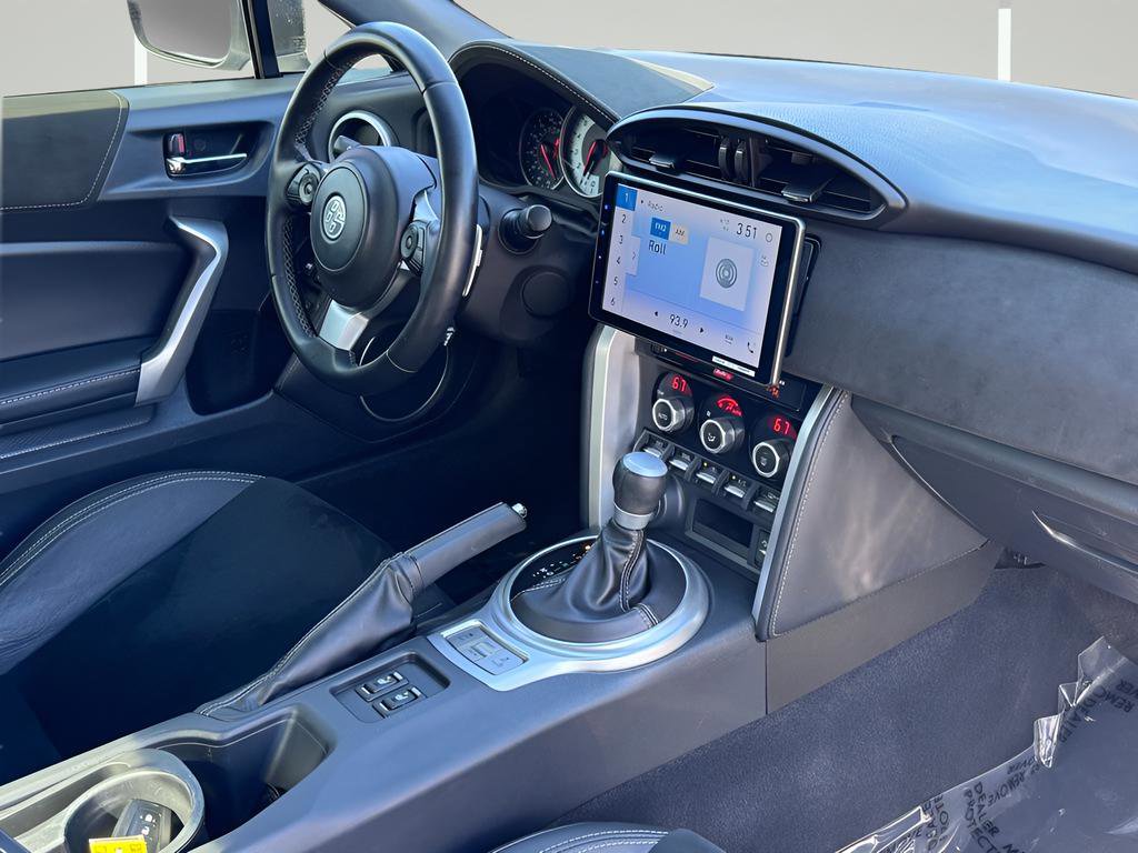 Used 2018 Toyota 86 image 5