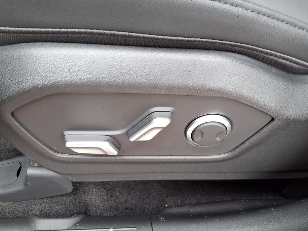 New 2026 Hyundai Santa Fe SEL image 8