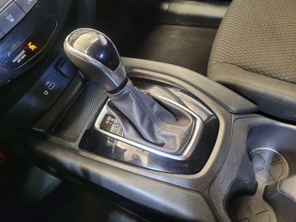 Used 2019 Nissan Rogue Sport S w/ Appearance Package FWD image 26