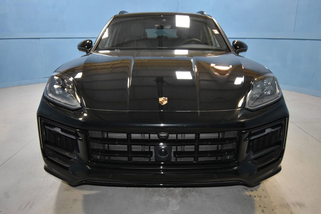 Certified 2025 Porsche Cayenne image 26