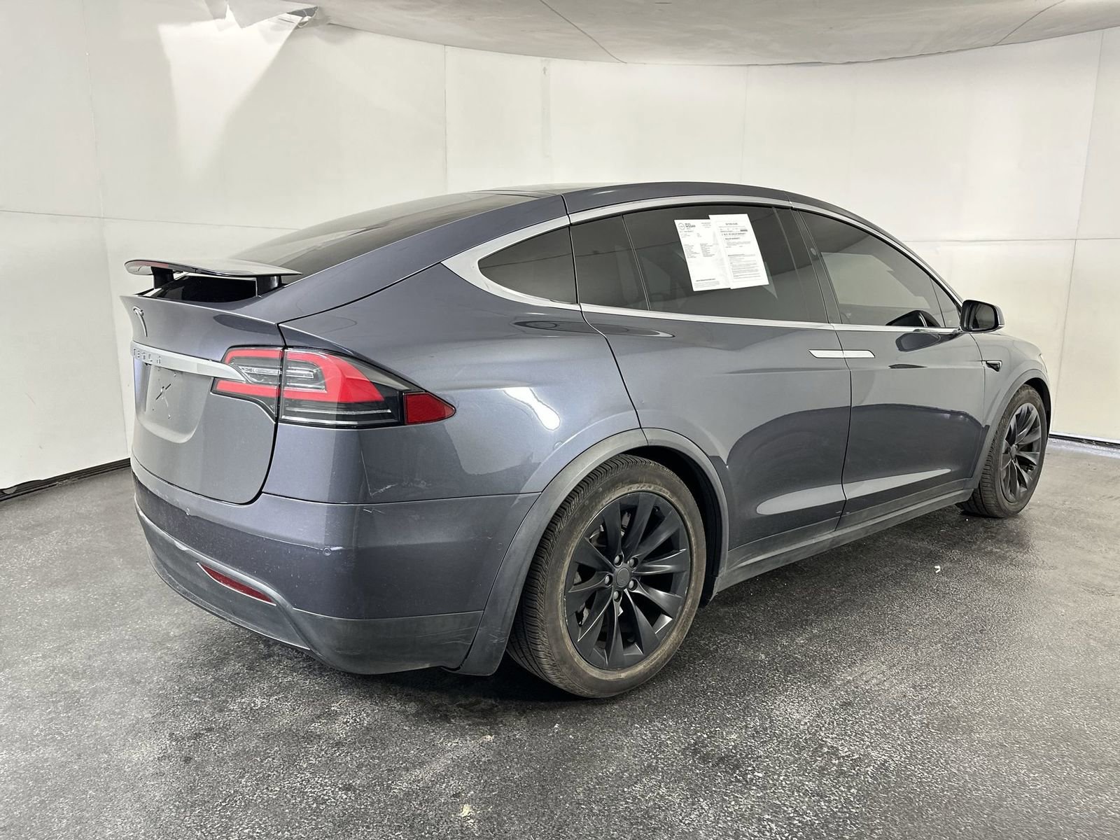 Used 2017 Tesla Model X 75D image 8