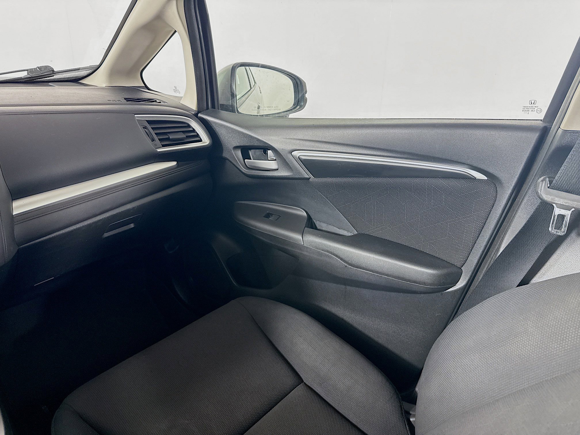 Used 2015 Honda Fit EX image 27