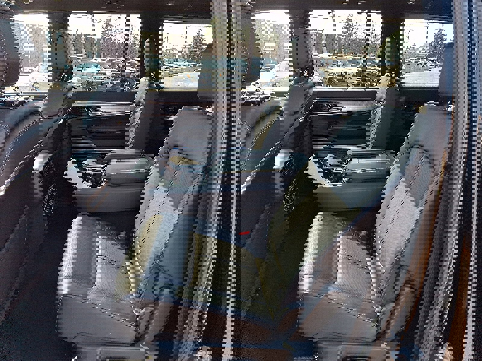 Used 2022 Jeep Grand Wagoneer Series I AWD/4WD image 11