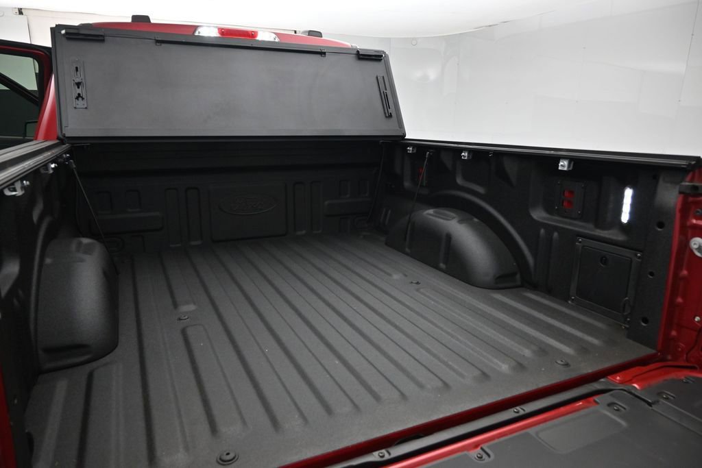 Used 2025 Ford F150 Lariat w/ Equipment Group 502A High AWD/4WD image 9