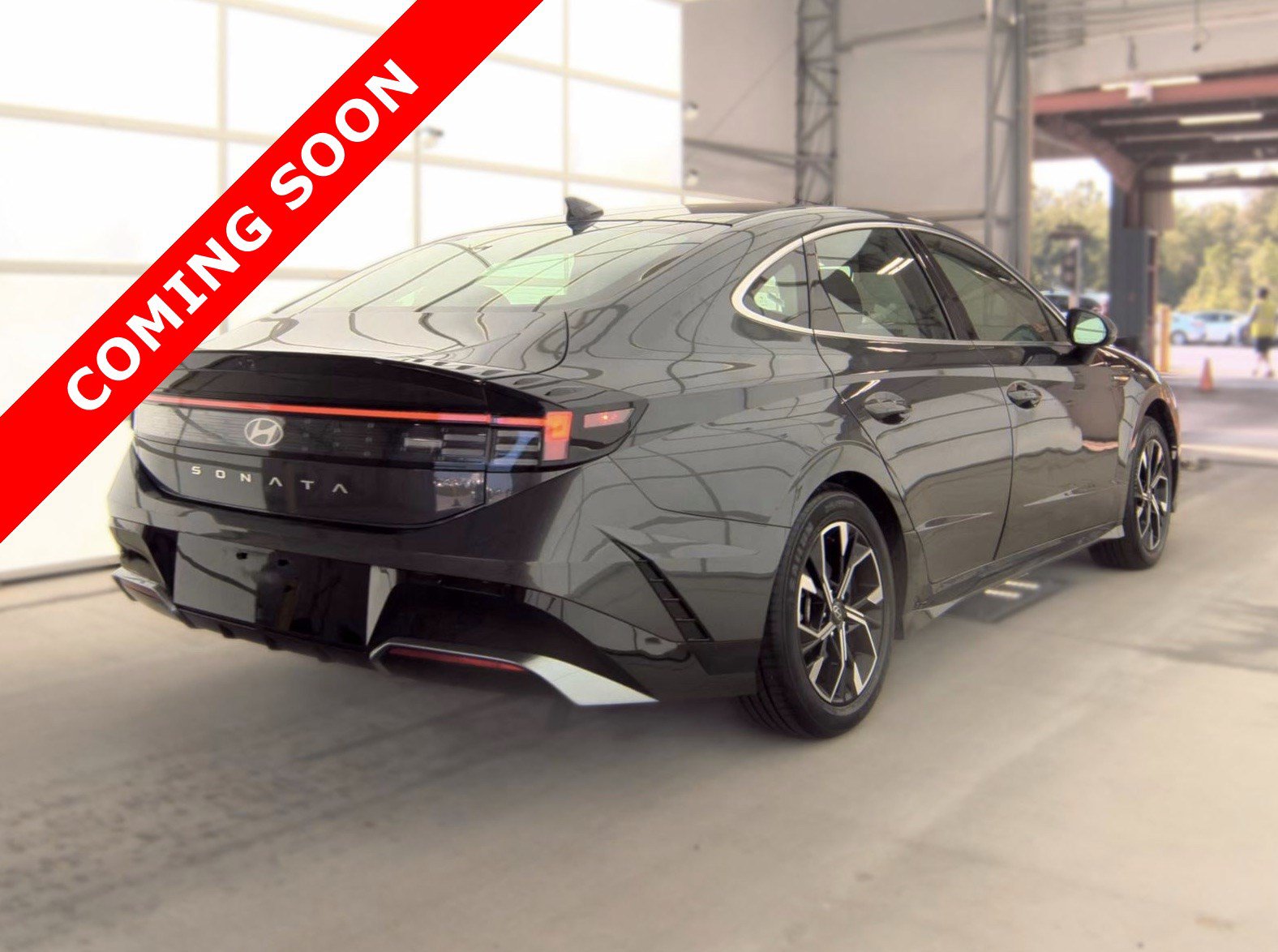 Used 2025 Hyundai Sonata SEL FWD image 4