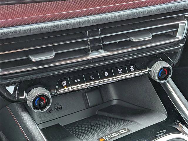 New 2026 Chevrolet Traverse Z71 w/ Enhanced Driving Package AWD/4WD image 14