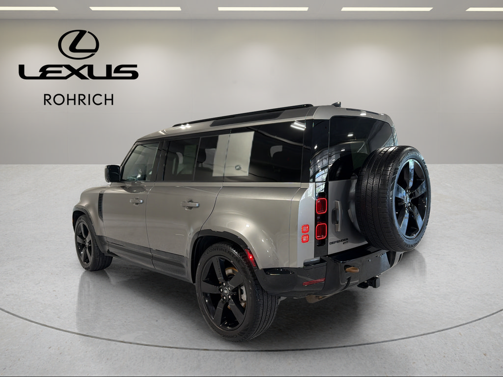 Used 2023 Land Rover Defender 110 X-Dynamic SE AWD/4WD image 8