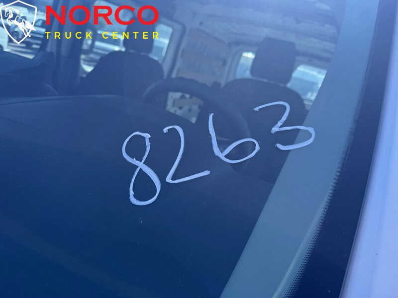 Used 2018 Ford Transit 250 250 T250 Low Roof Cargo w/ Exterior Upgrade Package image 29
