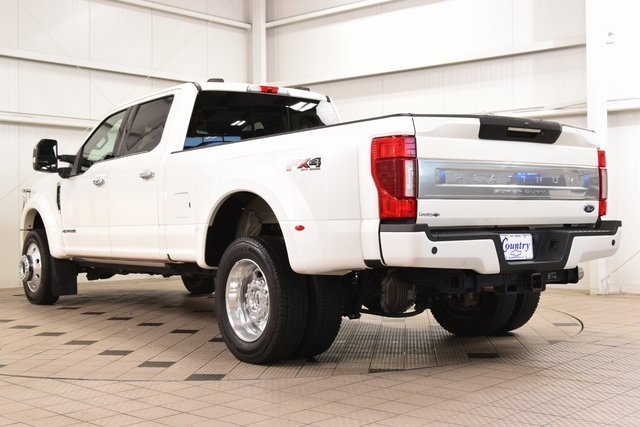 Used 2022 Ford F450 Platinum w/ FX4 Off-Road Package image 6