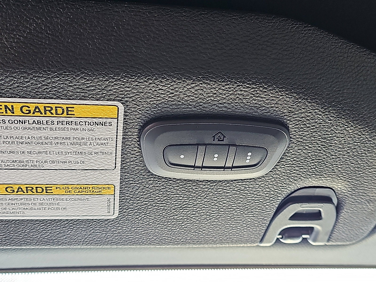 Used 2020 Jeep Wrangler Unlimited Sahara image 26