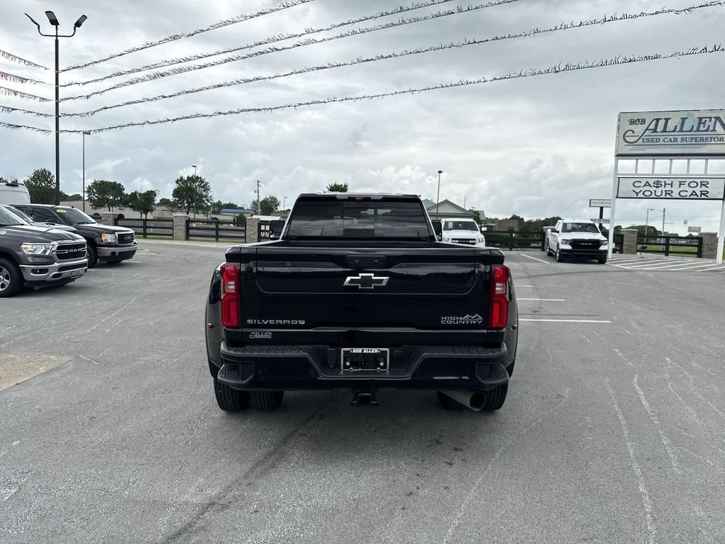 Used 2023 Chevrolet Silverado 3500 High Country AWD/4WD image 18