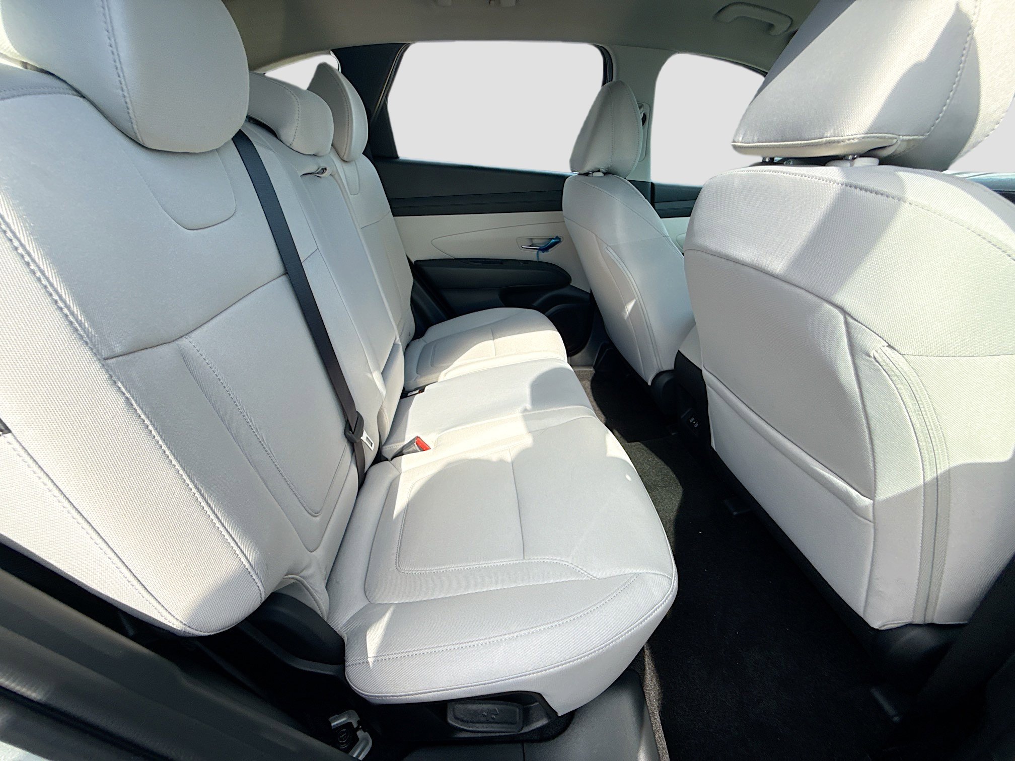 New 2026 Hyundai Tucson SE image 19