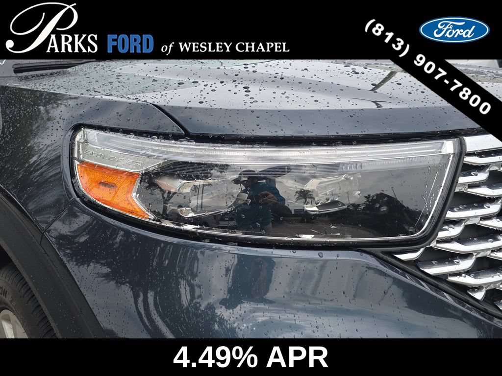 Certified 2024 Ford Explorer Platinum w/ Technology Package AWD/4WD image 6