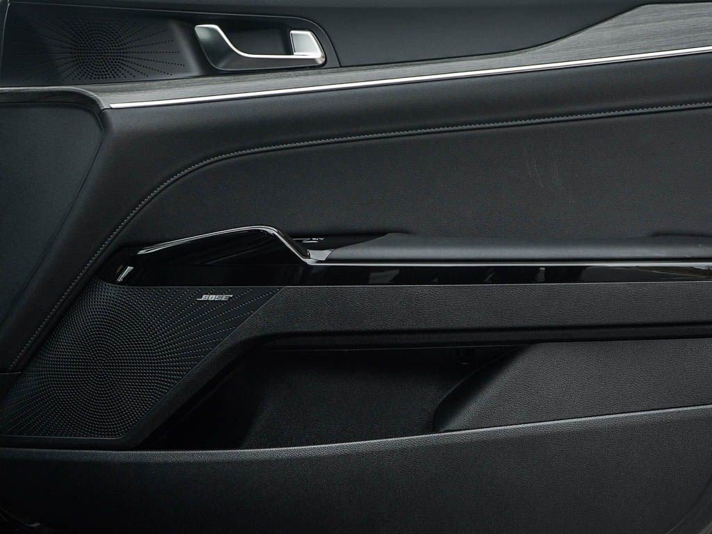 New 2026 Kia K5 EX image 8