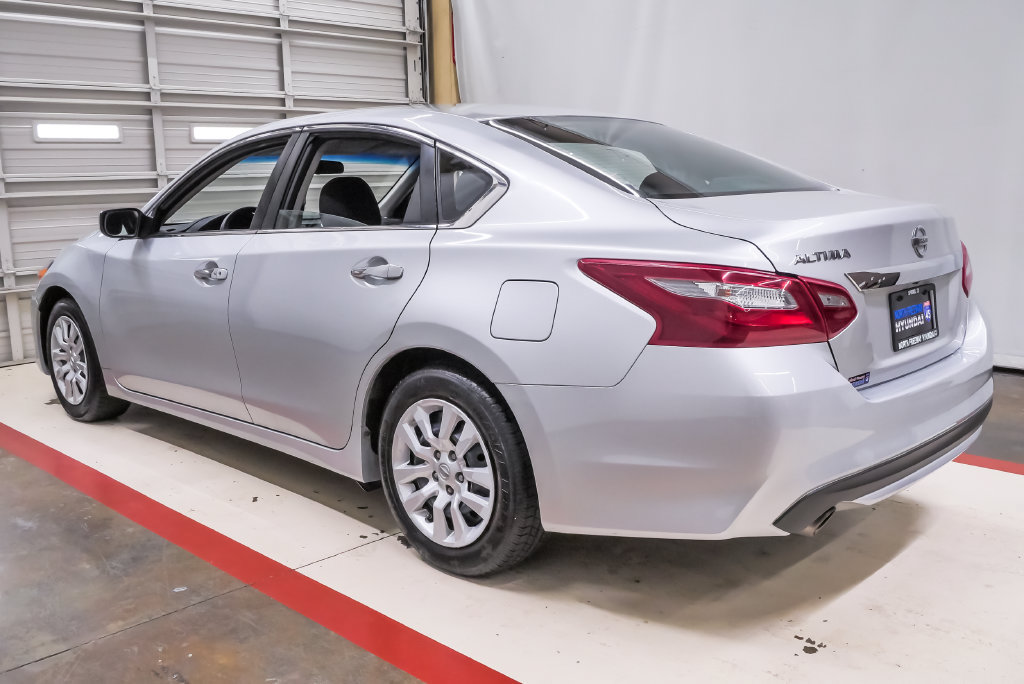 Used 2018 Nissan Altima 2.5 S w/ S Convenience Package FWD image 8