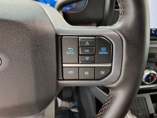 Used 2026 Ford F250 Lariat AWD/4WD image 10
