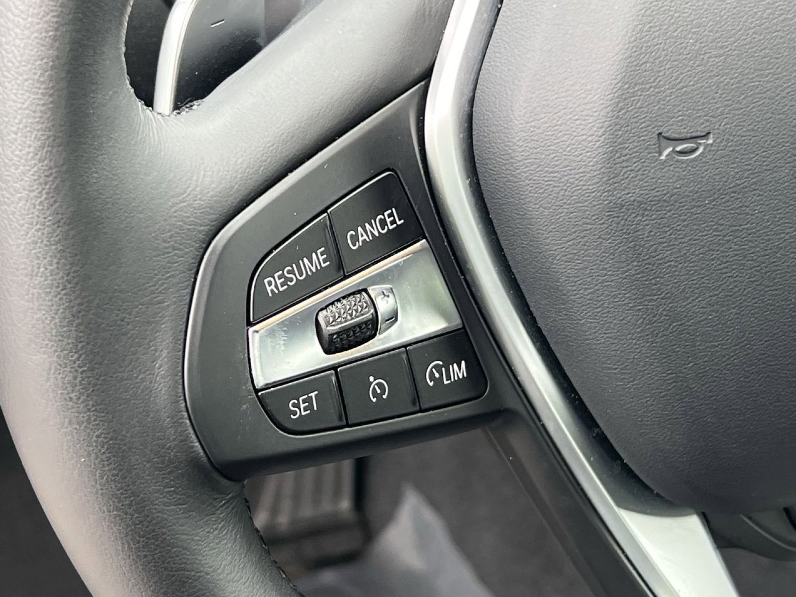 Used 2023 BMW 330i xDrive Sedan w/ Driving Assistance Package image 34