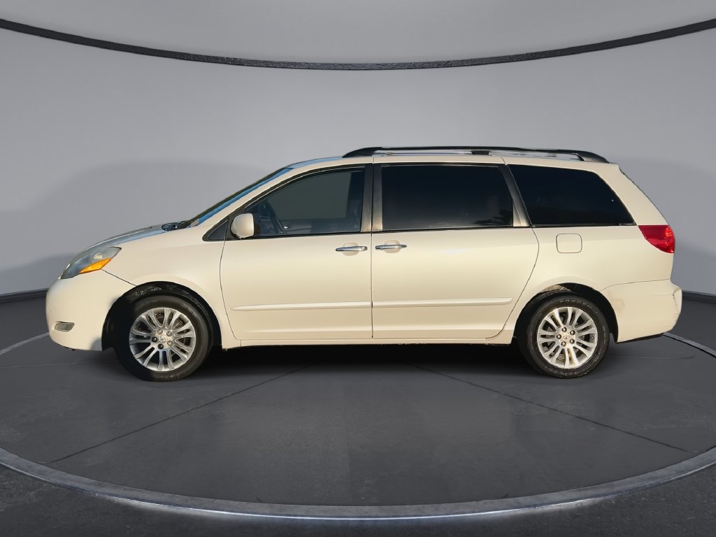 Used 2007 Toyota Sienna XLE FWD image 5