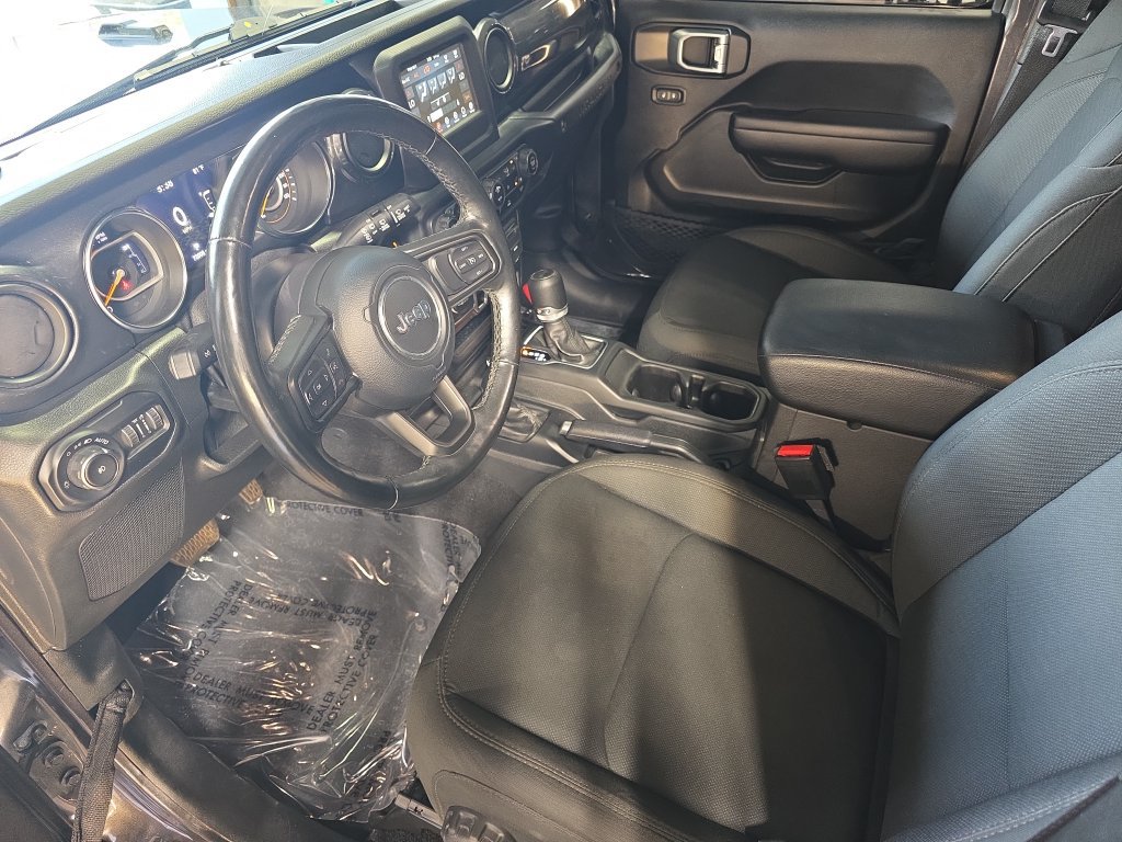 Used 2021 Jeep Wrangler Unlimited Sport AWD/4WD image 15