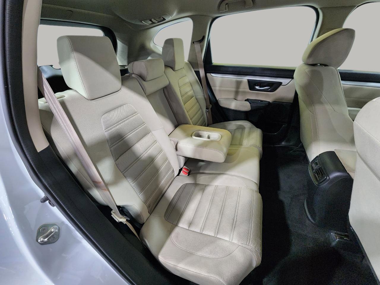 Used 2019 Honda CR-V LX image 30