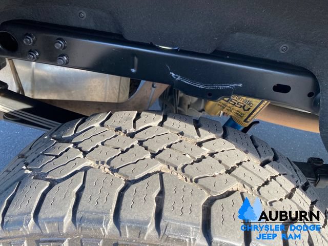 Used 2022 Chevrolet Colorado ZR2 w/ ZR2 Dusk Special Edition AWD/4WD image 13