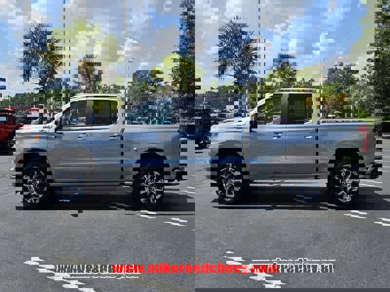 New 2026 Chevrolet Silverado 1500 RST w/ RST All Star Premium Package image 4