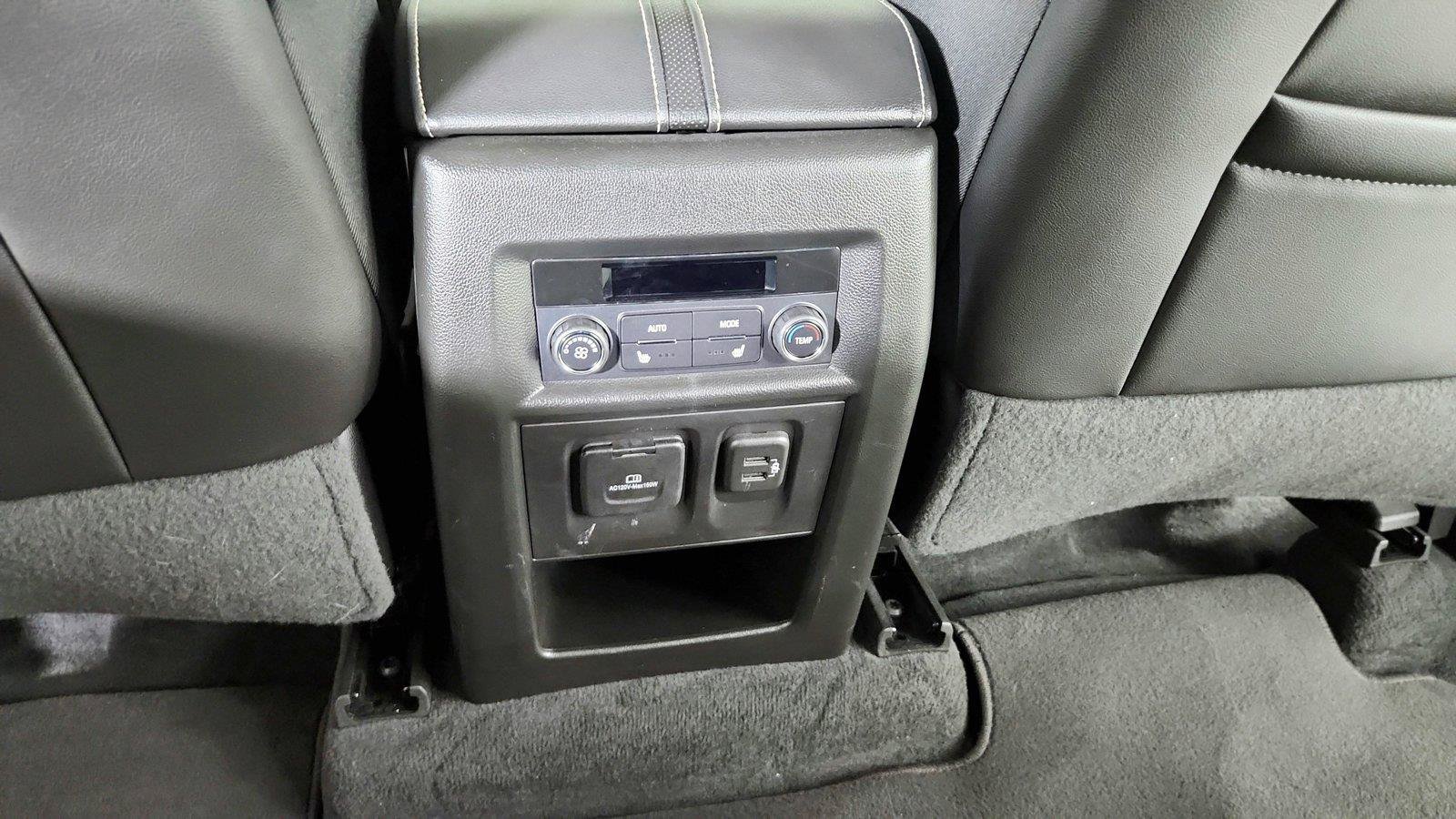 Used 2023 Chevrolet Traverse Premier w/ Redline Edition FWD image 24