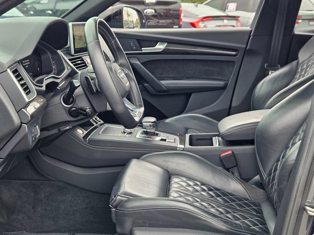 Used 2020 Audi SQ5 Premium Plus w/ Premium Plus Package image 17