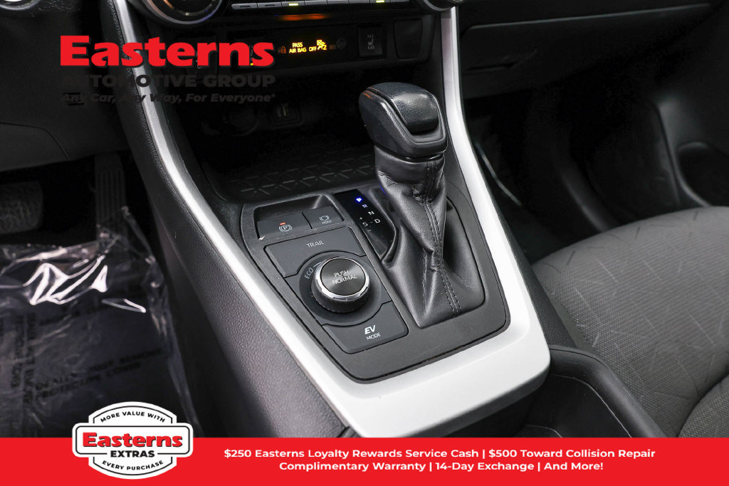 Used 2024 Toyota RAV4 XLE w/ Convenience Package AWD/4WD image 14