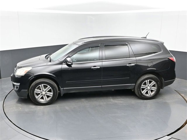 Used 2017 Chevrolet Traverse LT image 37
