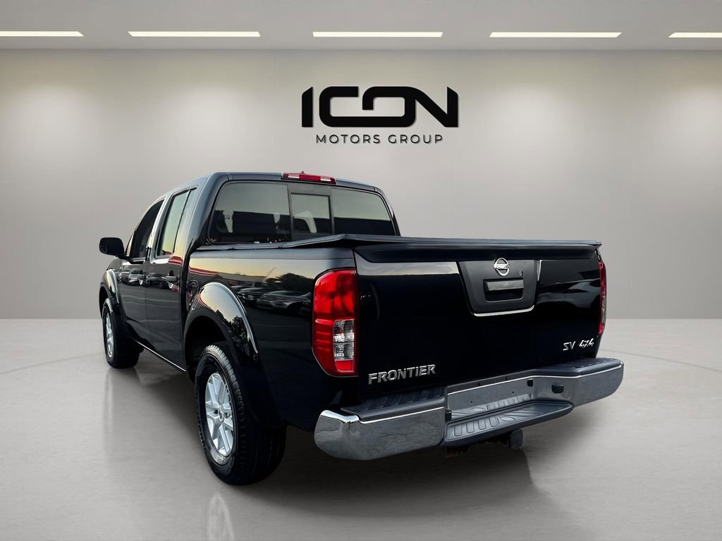 Used 2019 Nissan Frontier SV image 3