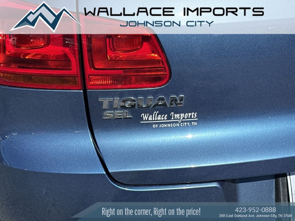 Used 2017 Volkswagen Tiguan SEL AWD/4WD image 3