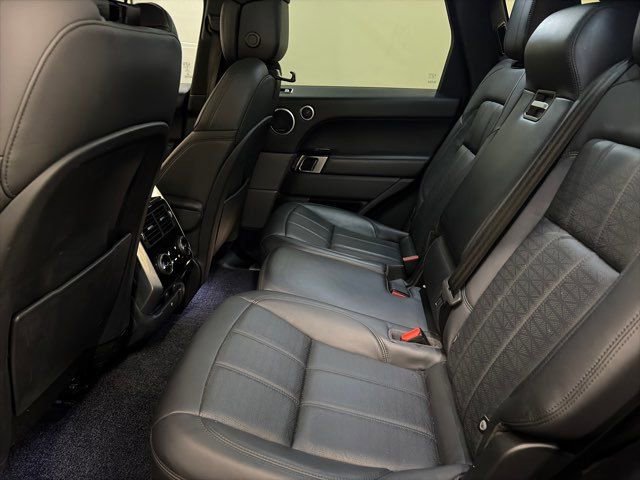 Used 2018 Land Rover Range Rover Sport HSE Dynamic image 27