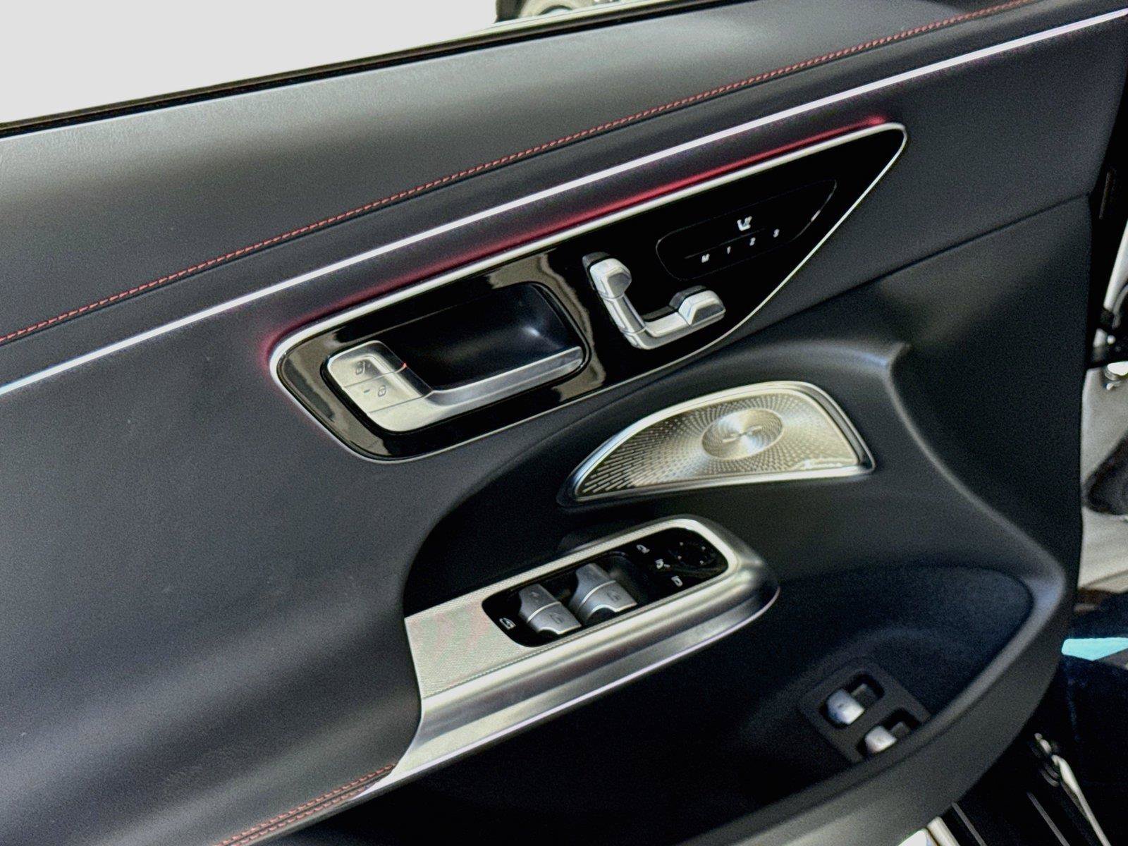 Used 2025 Mercedes-Benz E 53 AMG e 4MATIC Sedan image 13