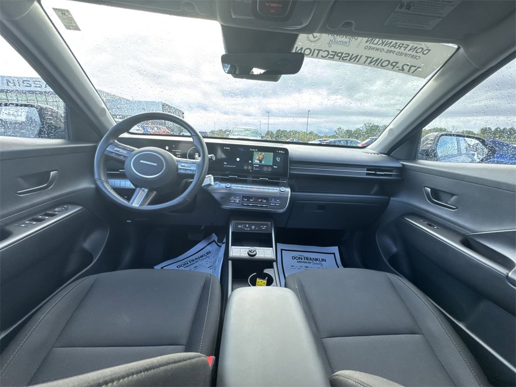 Used 2025 Hyundai Kona SEL image 10