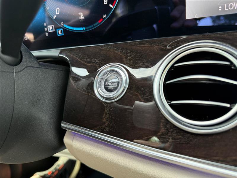 Used 2021 Mercedes-Benz E 350 Sedan image 28