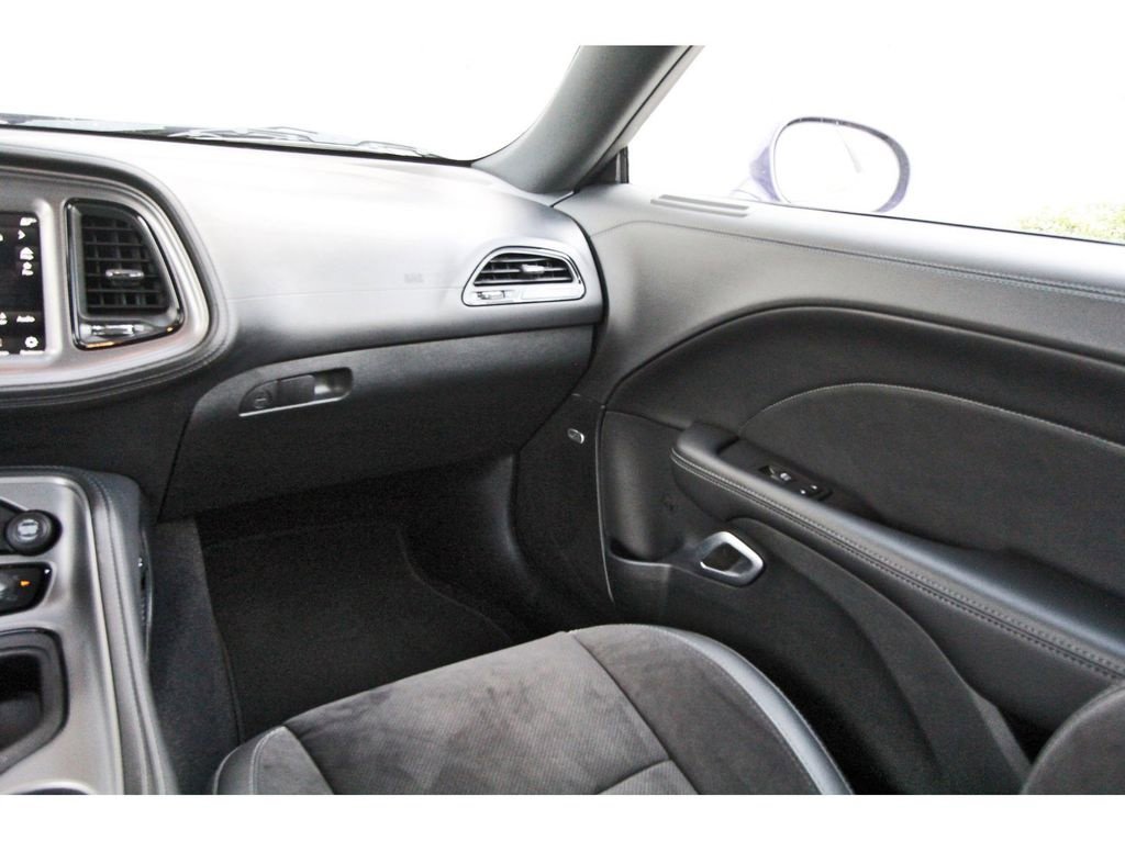 Used 2023 Dodge Challenger R/T Scat Pack image 10