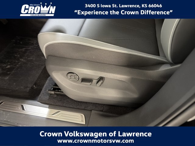New 2027 Volkswagen Atlas SE AWD/4WD image 17