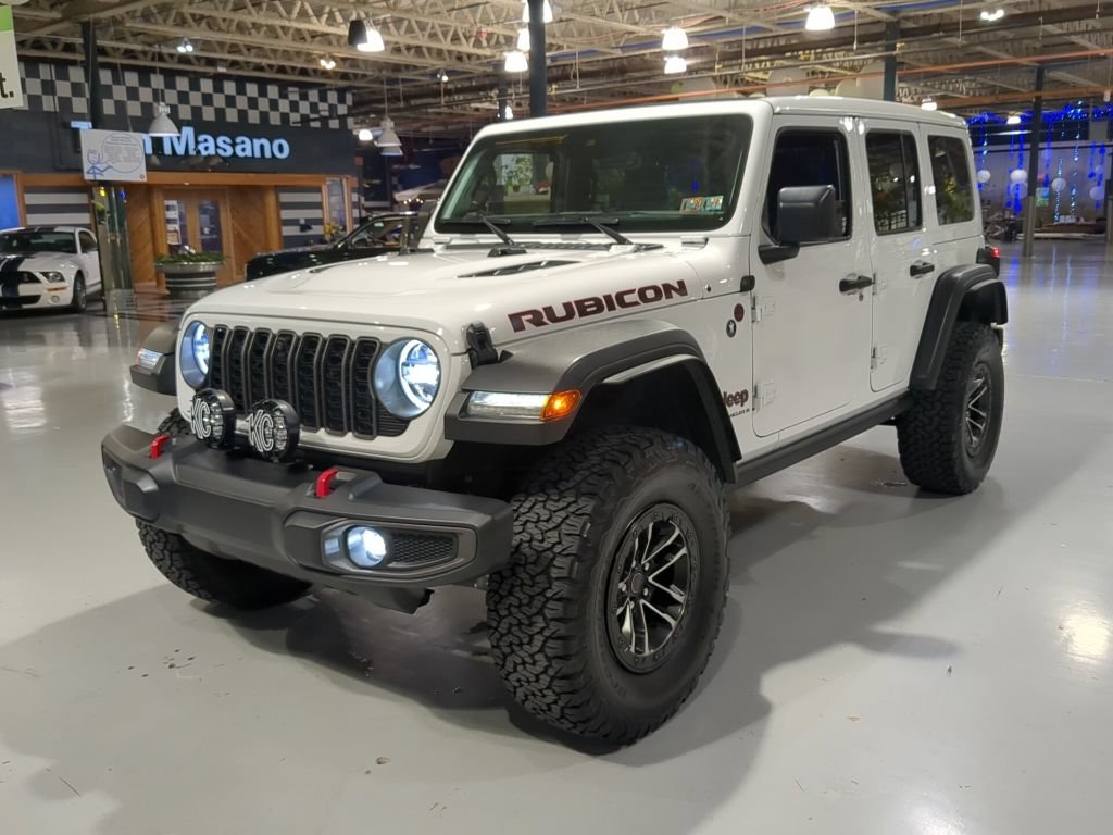 Used 2024 Jeep Wrangler Unlimited Rubicon w/ XTREMEE 35" Tire Package AWD/4WD image 1