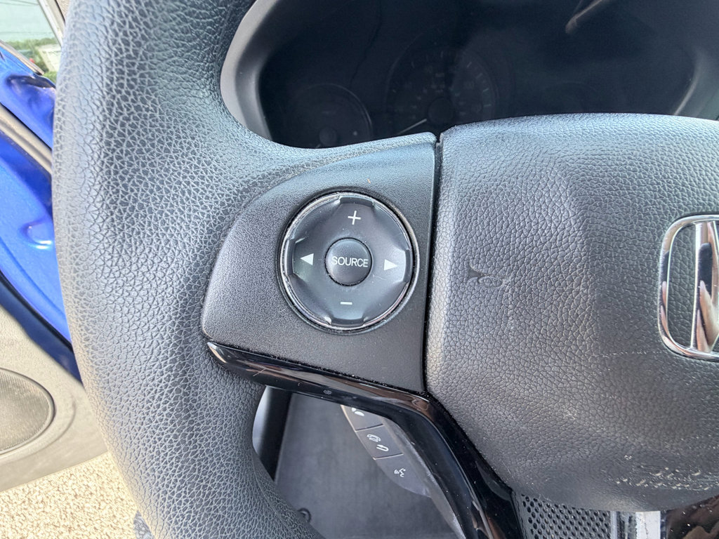 Used 2018 Honda HR-V LX image 13