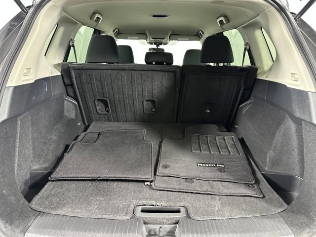 Used 2024 Nissan Rogue S image 26