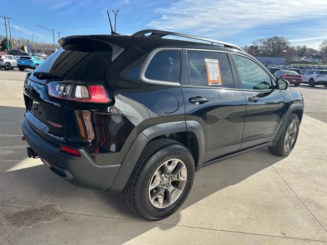 Used 2019 Jeep Cherokee Trailhawk w/ Cold Weather Group image 5